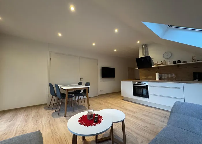 아파트 Entspannung Im Wald - Mit Schwimmbad Hessles