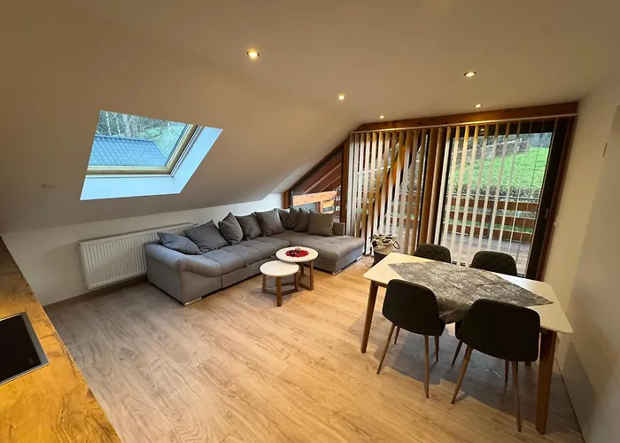 Entspannung Im Wald - Mit Schwimmbad