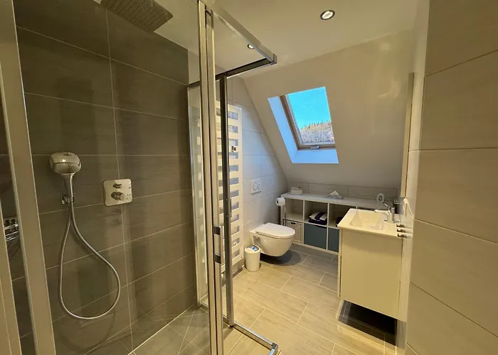 Entspannung Im Wald - Mit Schwimmbad 아파트 Hessles