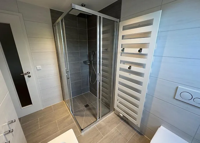 아파트 Entspannung Im Wald - Mit Schwimmbad